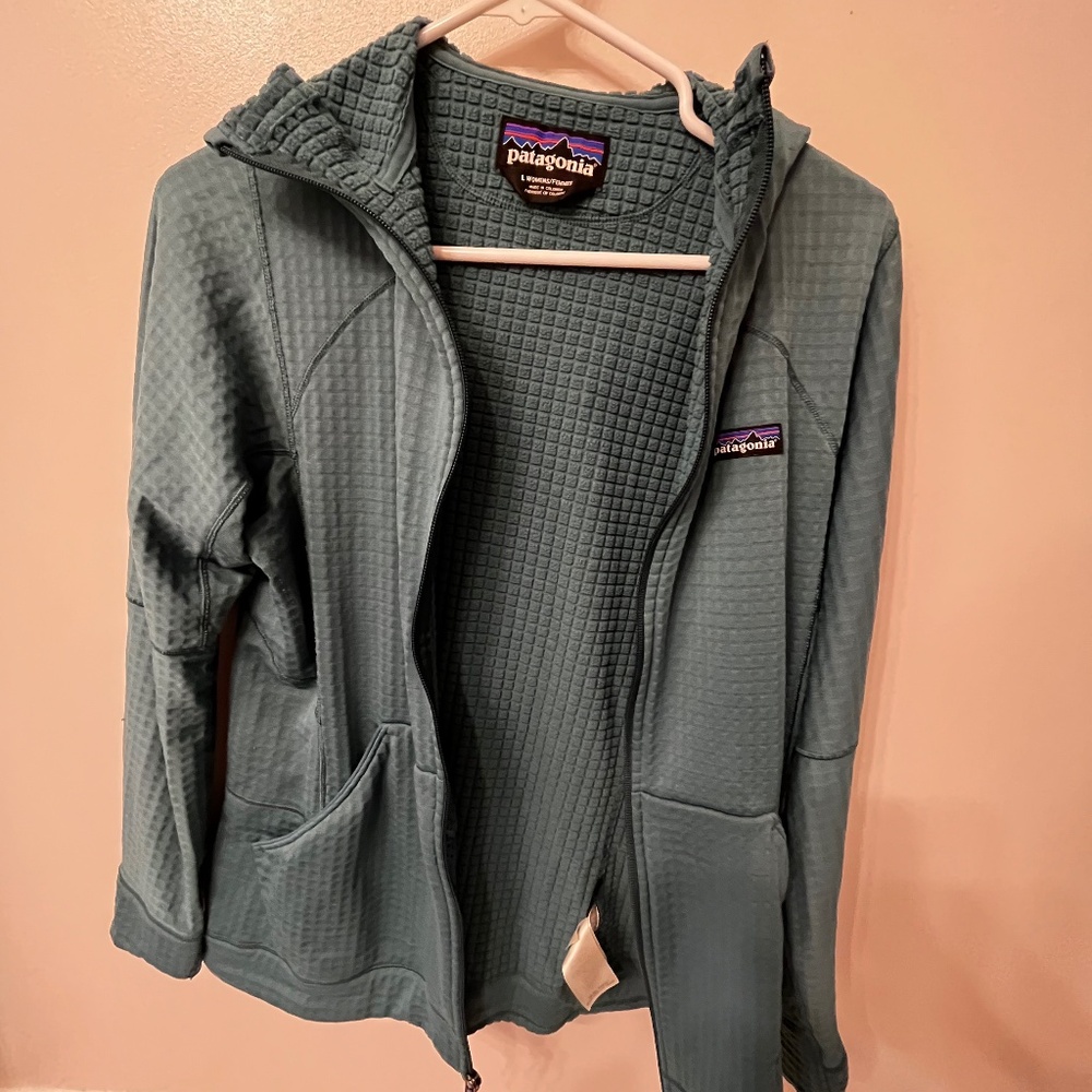 Women’s Patagonia full zip hoodie, size L